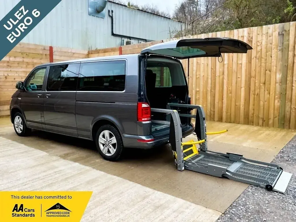 Usado VW Transporter 2018 Cinzento Van