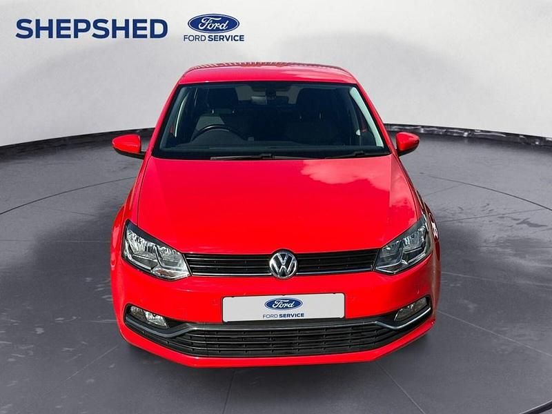 Used VW Polo Edition 60 HP (44 kW) 2017 Red Hatchback