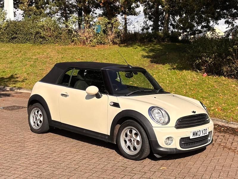 White Used 2013 Mini Cooper Cabriolet Cabriolet | £3,799 (Good price) - Image 1/4