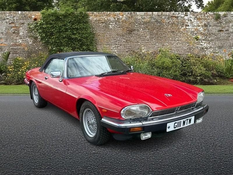 Used Jaguar XJS 284 HP (208 kW) 1989 Red Cabriolet