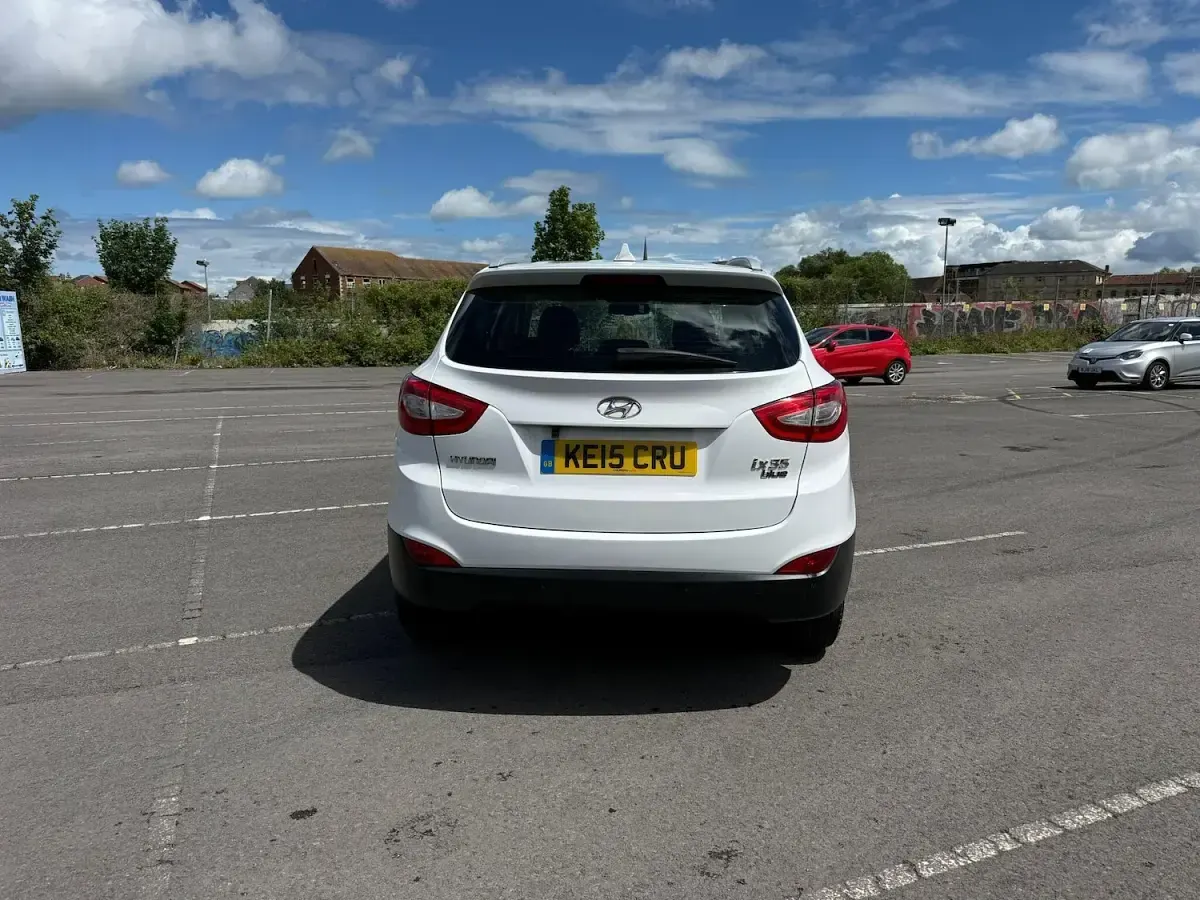 Used Hyundai ix35 SE 135 HP (99 kW) 2015 White SUV