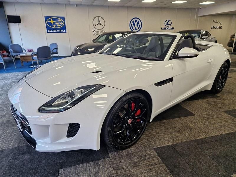 Used Jaguar F-Type Supercharged 380 HP (279 kW) 2015 White Cabriolet