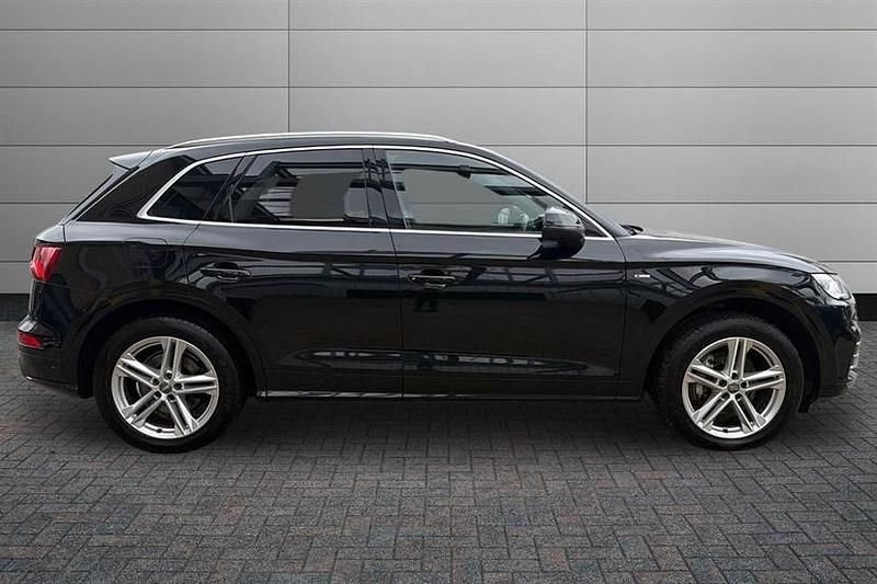 Used Audi Q5 S-Line 190 HP (139 kW) 2017 Black SUV
