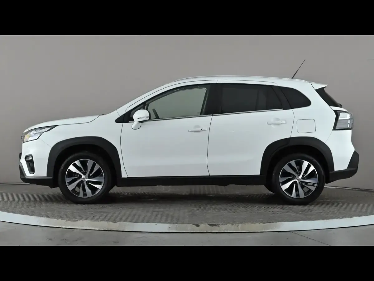 Used Suzuki SX4 2022 White Hatchback