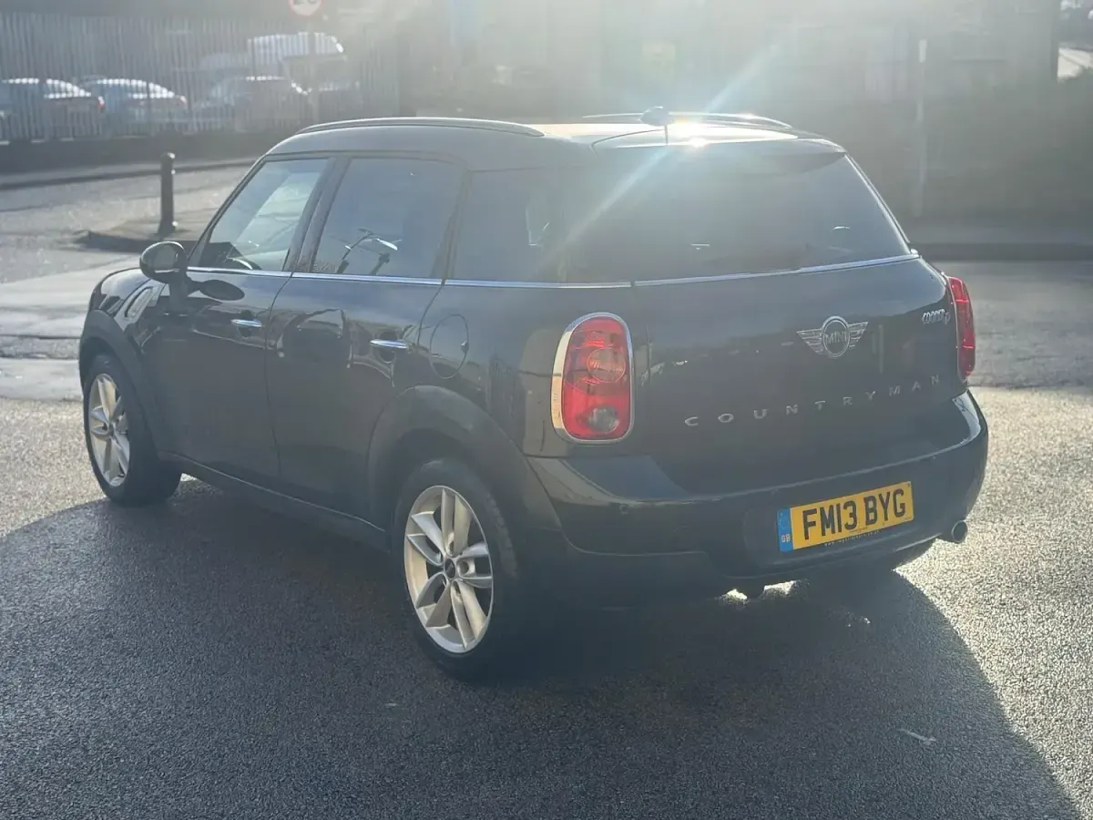 Used Mini Cooper D 2013 Black Hatchback