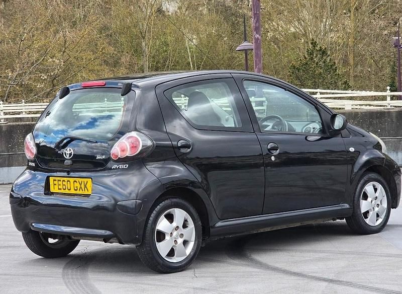Used Toyota Aygo 2011 Black Hatchback