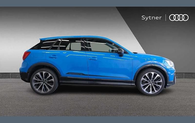 Used Audi SQ2 Black Edition 296 HP (217 kW) 2022 Blue SUV