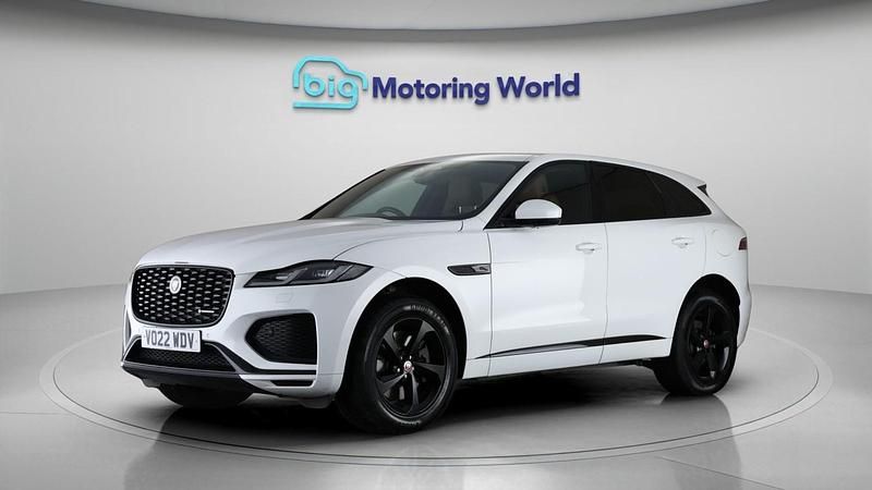 Used Jaguar F-Pace R-Dynamic 404 HP (297 kW) 2022 White SUV