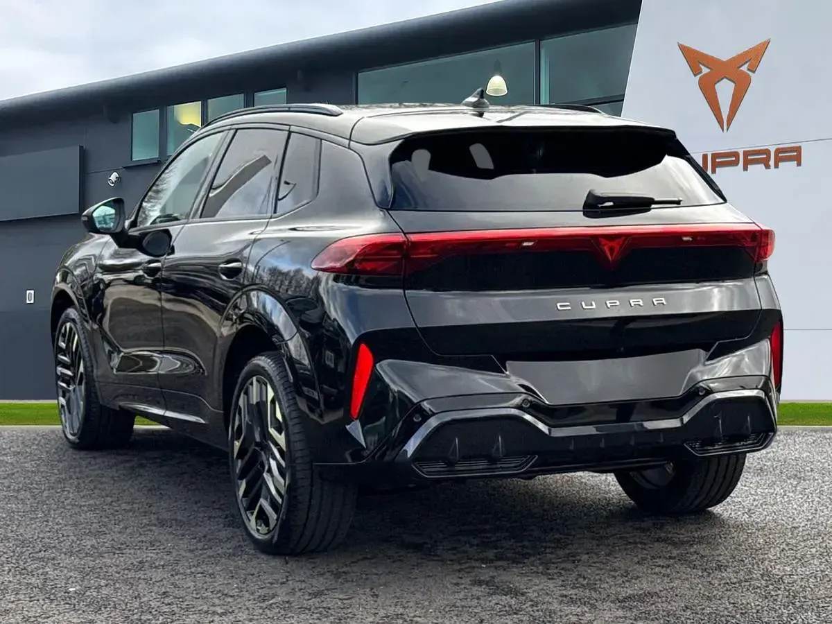 New Cupra Terramar VZ2 272 HP (200 kW) 2026 Black SUV