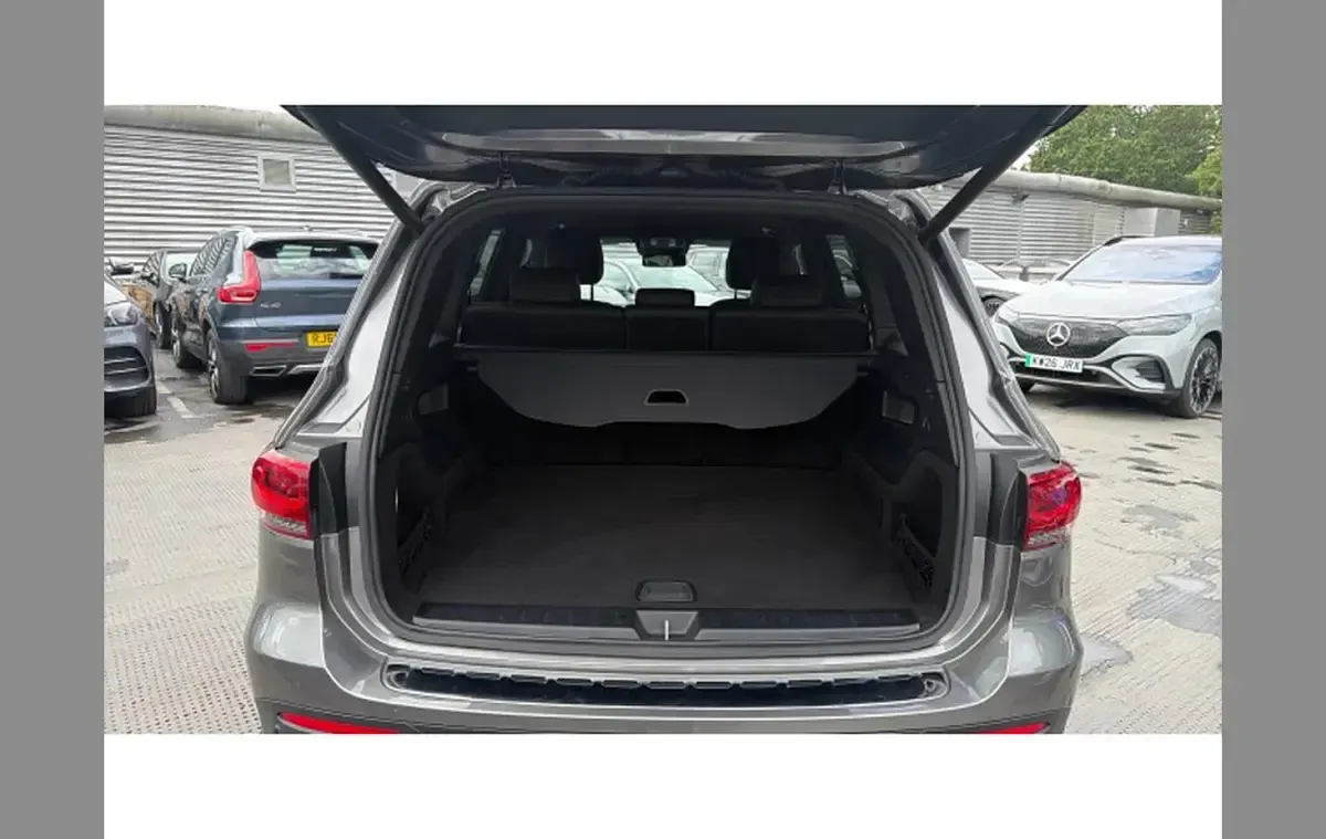 Used Mercedes GLB220 AMG line 187 HP (137 kW) 2021 Grey SUV