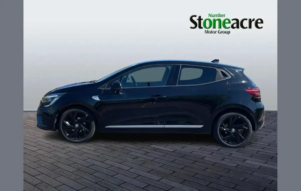 Usado Renault Clio V RS Line 90 CV (66 kW) 2023 Negro Utilitario