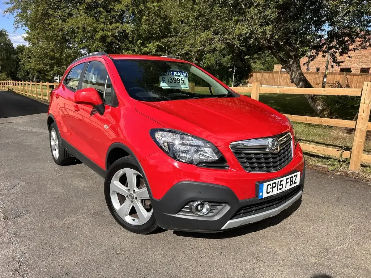 Used Vauxhall Mokka 115 HP (84 kW) 2015 Red SUV