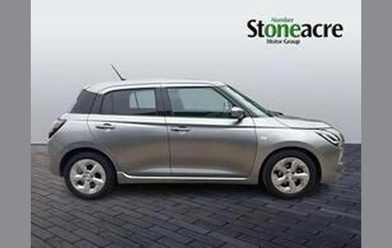 Used Suzuki Swift 82 HP (60 kW) 2024 Silver Hatchback