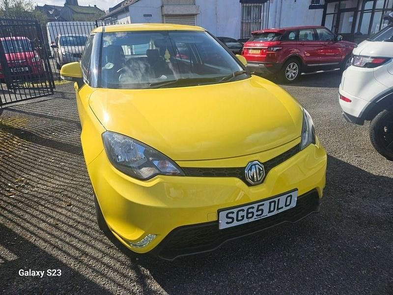 Used MG MG3 2015 Yellow Hatchback