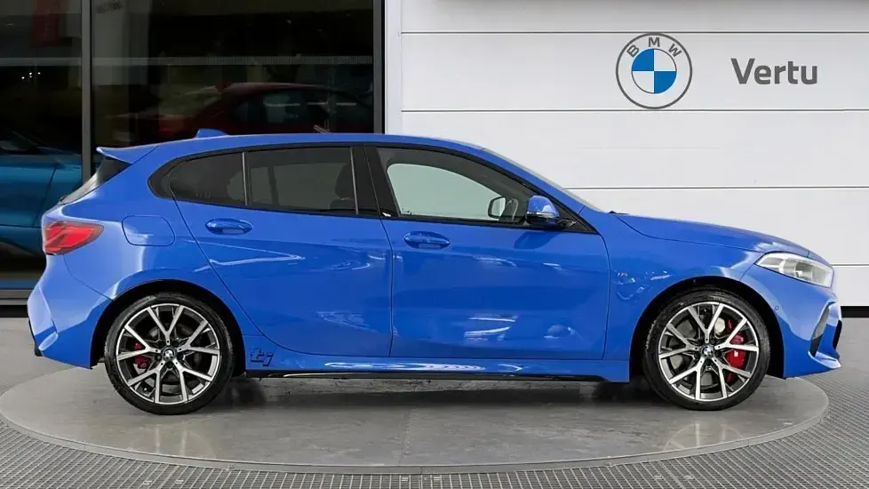 Used BMW 128 Shadowline 265 HP (194 kW) 2023 Blue Hatchback