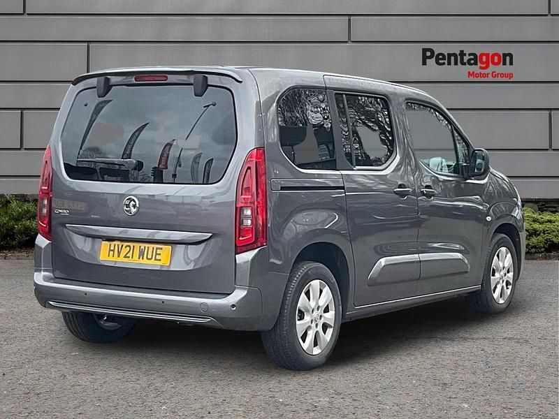 Used Vauxhall Combo S 130 HP (95 kW) 2021 Grey MPV