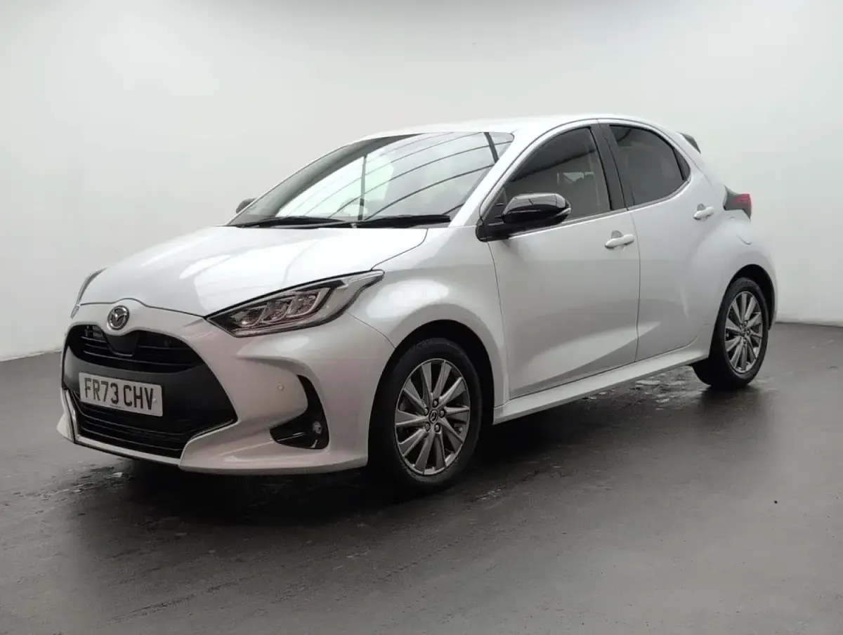 Used Mazda 2 116 HP (85 kW) 2024 White Hatchback