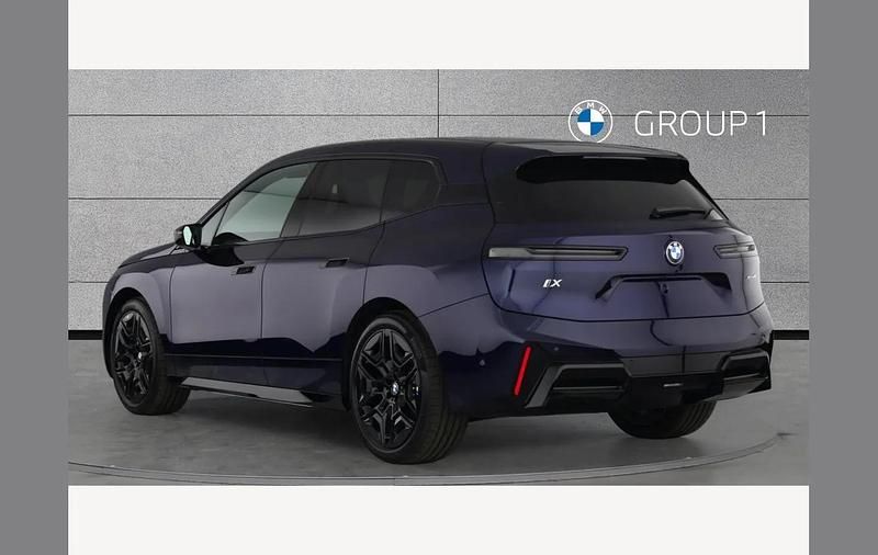 Used BMW iX M Sport 300 kW (408 HP) 2025 Black sapphire metallic paint SUV