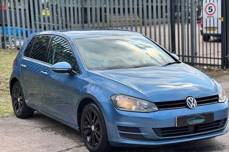 Used 2013 VW Golf VII SE Hatchback | £4,500 (Good price) - Image 1/1