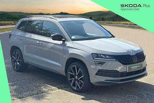 Meteor grey Used 2021 Skoda Karoq SportLine SUV | £22,900 (Fair price) - Image 1/4