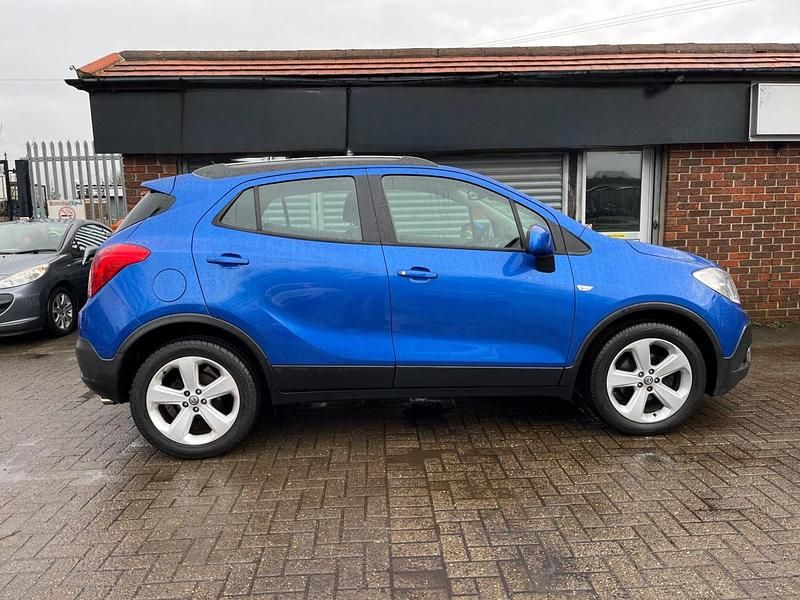 Second-hand Vauxhall Mokka 115 CP (84 kW) 2013 Albastru SUV