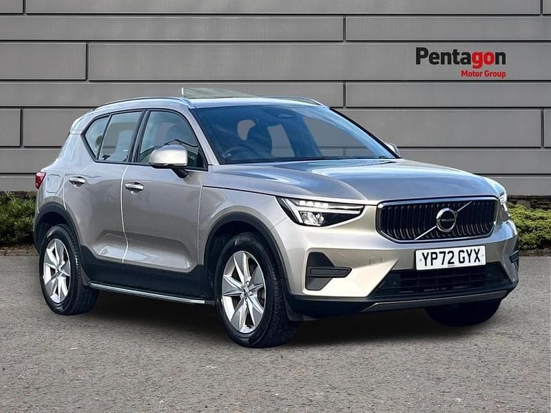 Gold Used 2022 Volvo XC40 Core SUV | £21,700 (Super price) - Image 1/4
