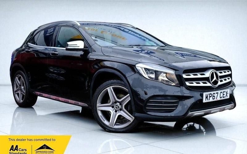 Used 2019 Mercedes GLA220 AMG line SUV | £15,750 (Fair price) - Image 1/4