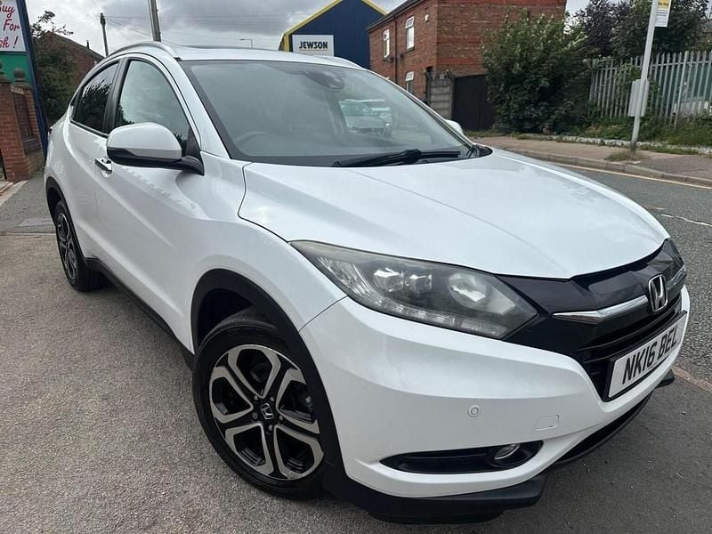 White Used 2016 Honda HR-V EX SUV | £10,690 (A bit pricey) - Image 1/4
