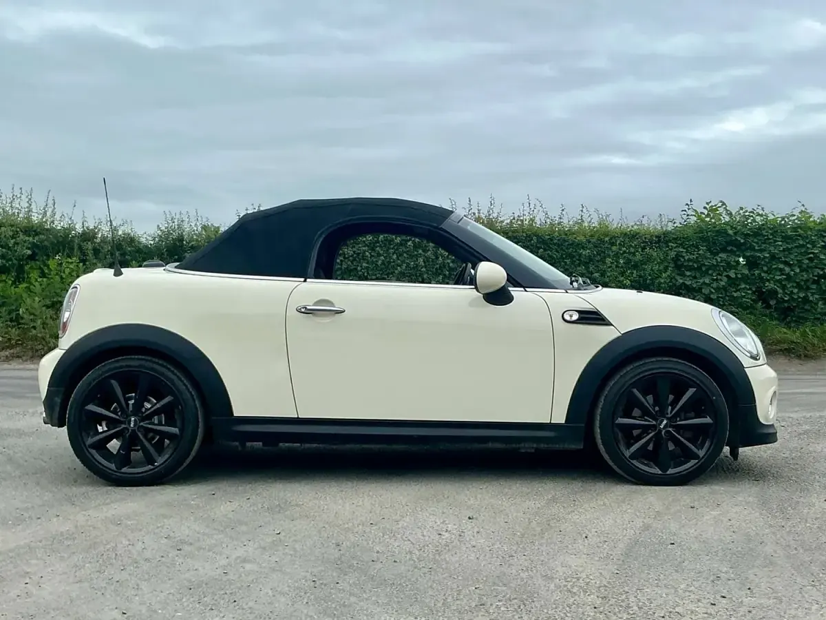 Used Mini Cooper Roadster 2014 White Cabriolet