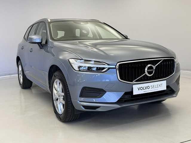 Used Volvo XC60 Momentum 188 HP (138 kW) 2020 SUV