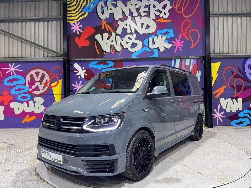 Begagnad VW Transporter 2016 Grå Van