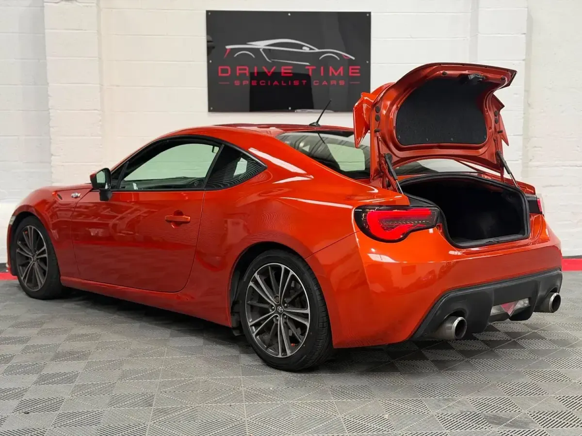 Used Toyota GT86 GT 2013 Orange Coupe