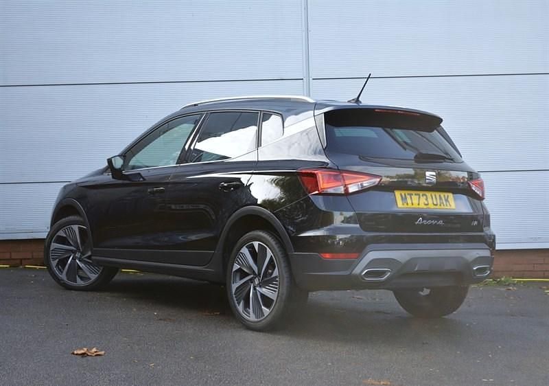 Used Seat Arona FR Sport 110 HP (80 kW) 2023 Black SUV