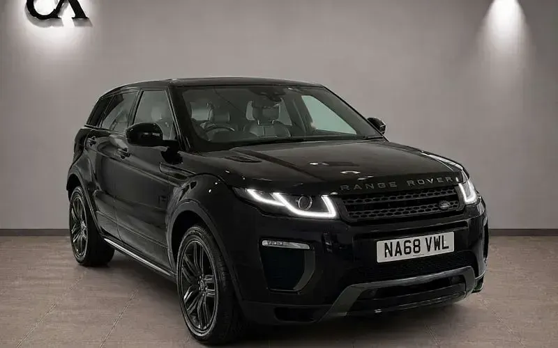 Used Land Rover Range Rover evoque Landmark 179 HP (131 kW) 2018 Hatchback