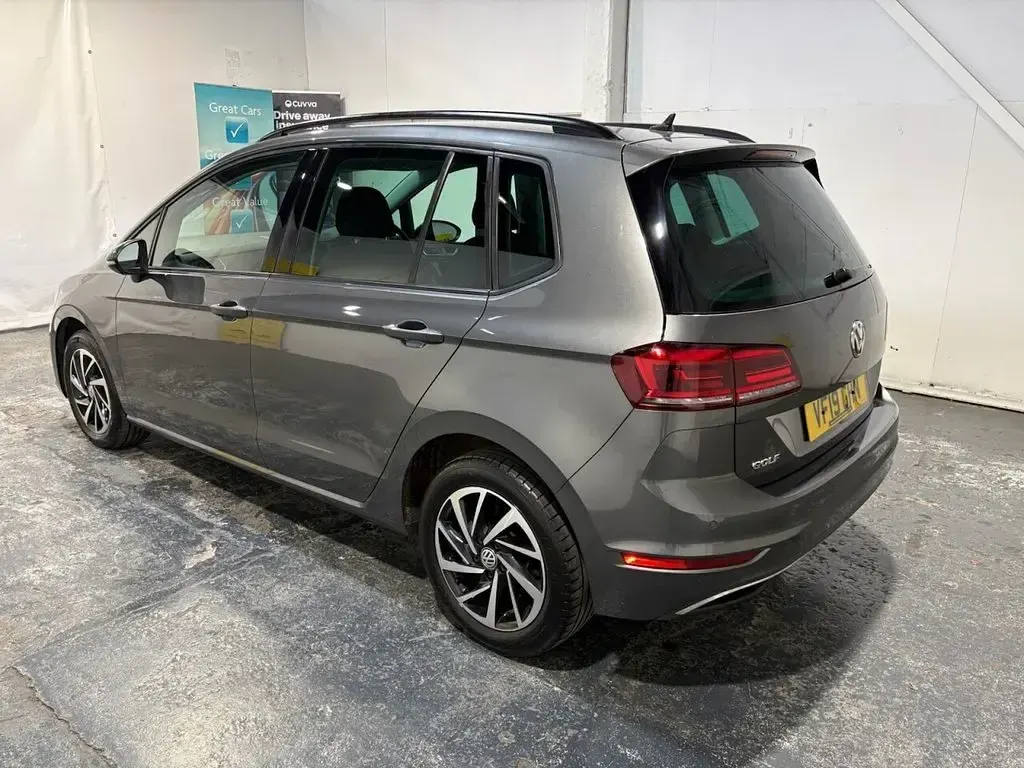 Used VW Golf Sportsvan Match 116 HP (85 kW) 2019 Grey MPV