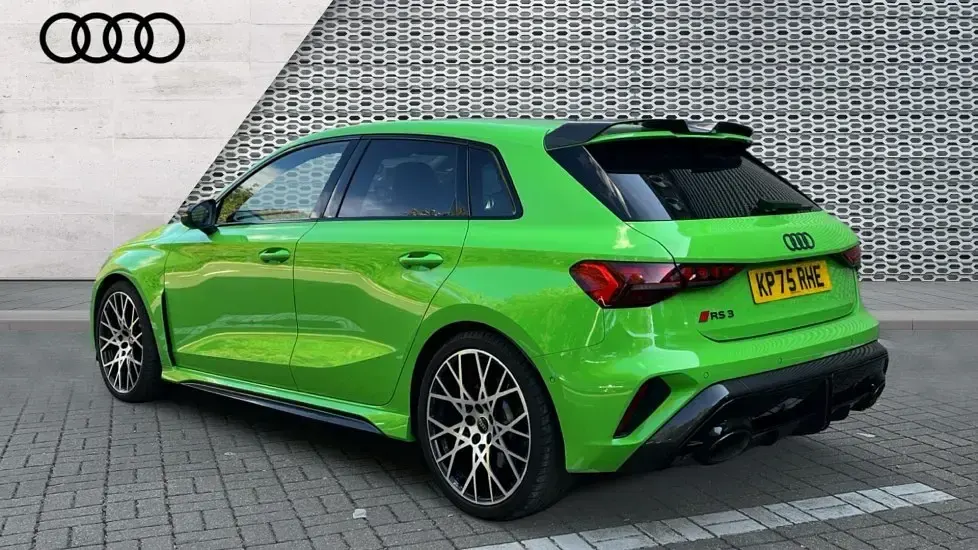 Used Audi RS3 Comfort 400 HP (294 kW) 2025 Green Sedan