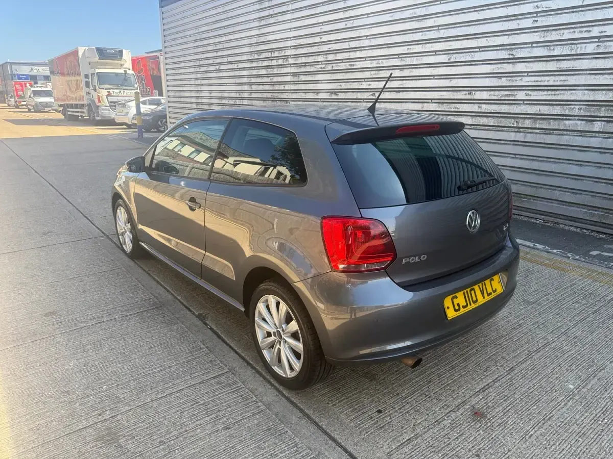 Used VW Polo SEL 2010 Grey Hatchback