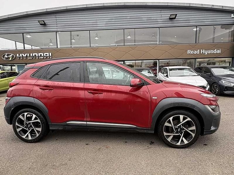 Used Hyundai Kona Premium 120 HP (88 kW) 2022 Pulse red SUV