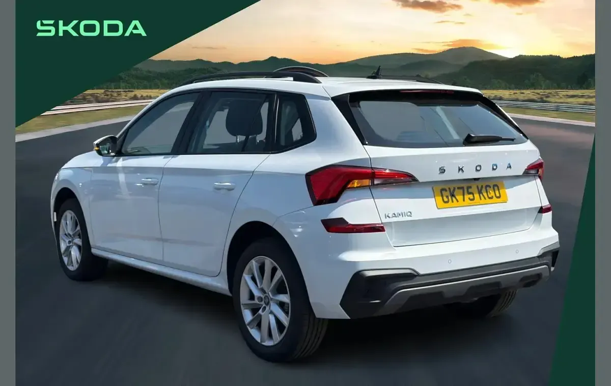Used Skoda Kamiq SE 113 HP (83 kW) 2025 White SUV