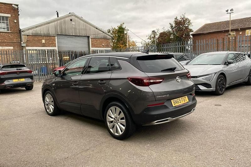 Grey Used 2020 Vauxhall Grandland X Elite SUV | £12,365 (Fair price) - Image 1/3