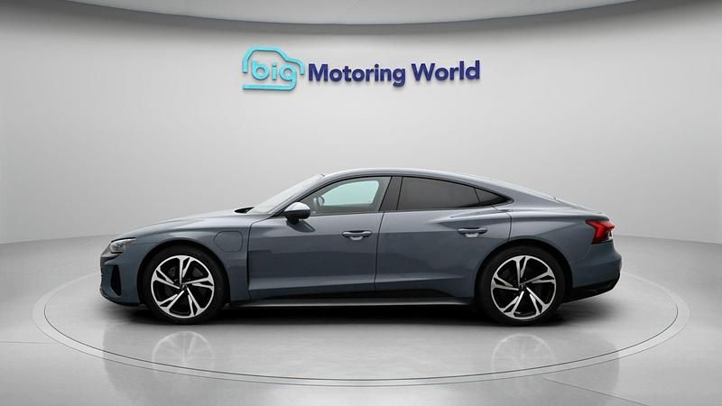 Used Audi e-tron GT quattro 494 kW (673 HP) 2022 Grey Sedan