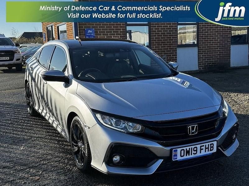 Silver Used 2019 Honda Civic EX Hatchback | £9,995 (Fair price) - Image 1/4