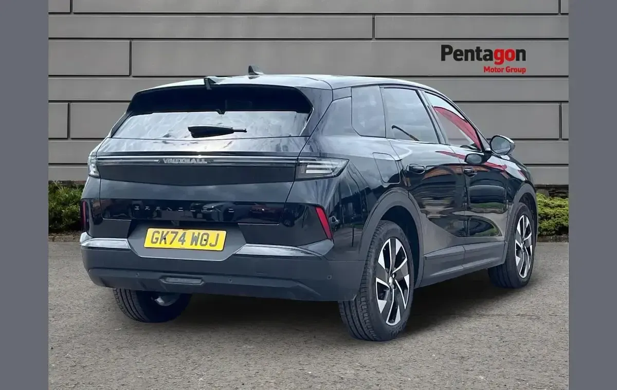 Used Vauxhall Grandland X Ultimate 134 HP (98 kW) 2025 Black SUV