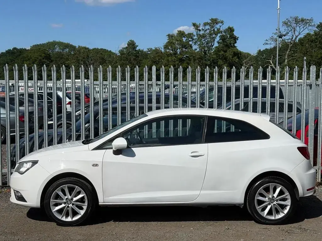 Used Seat Ibiza Sport 2014 White Coupe