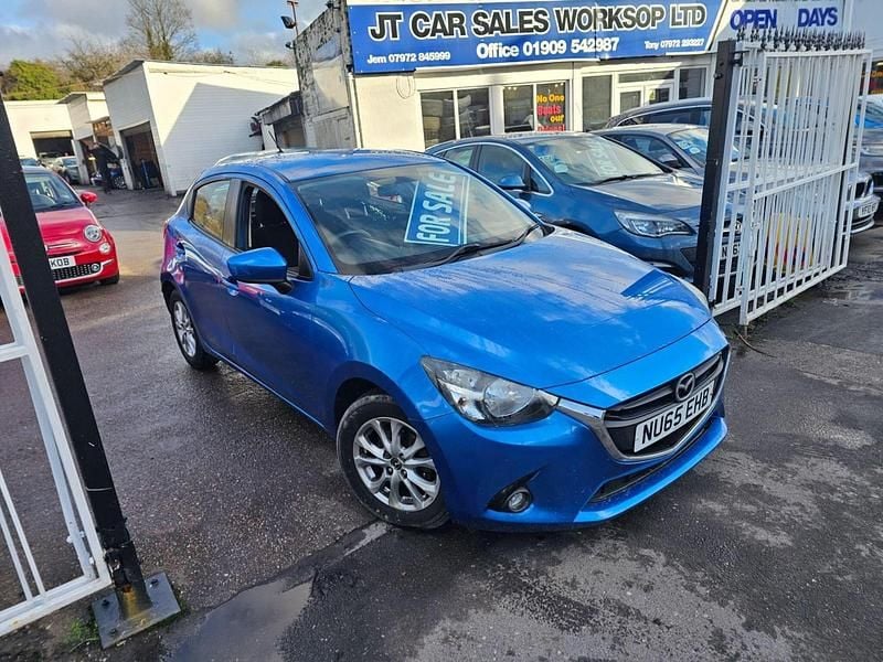 Usado Mazda 2 2015 Azul Citadino