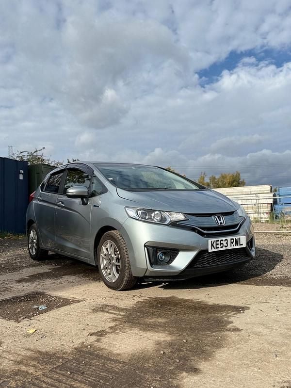 Used Honda Fit 2013 White Hatchback