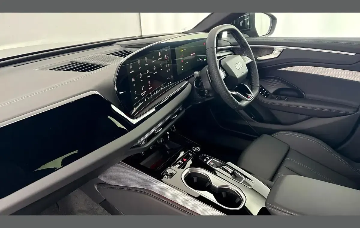 Ny Audi A6 S-Line 200 HK (147 kW) 2026 Svart Sedan