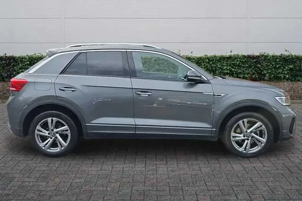 Used VW T-Roc R-line 150 HP (110 kW) 2022 Grey SUV
