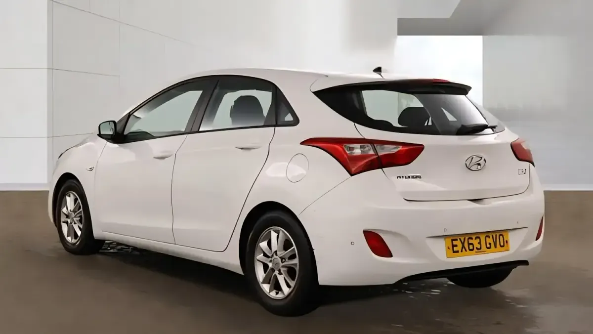 Used Hyundai i30 Active 2013 White Hatchback