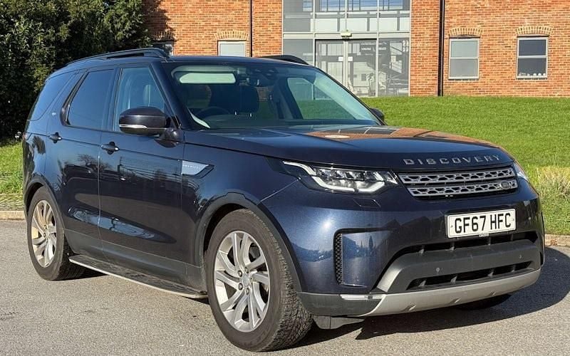 Used 2018 Land Rover Discovery 5 HSE SUV | £19,995 (Good price) - Image 1/2
